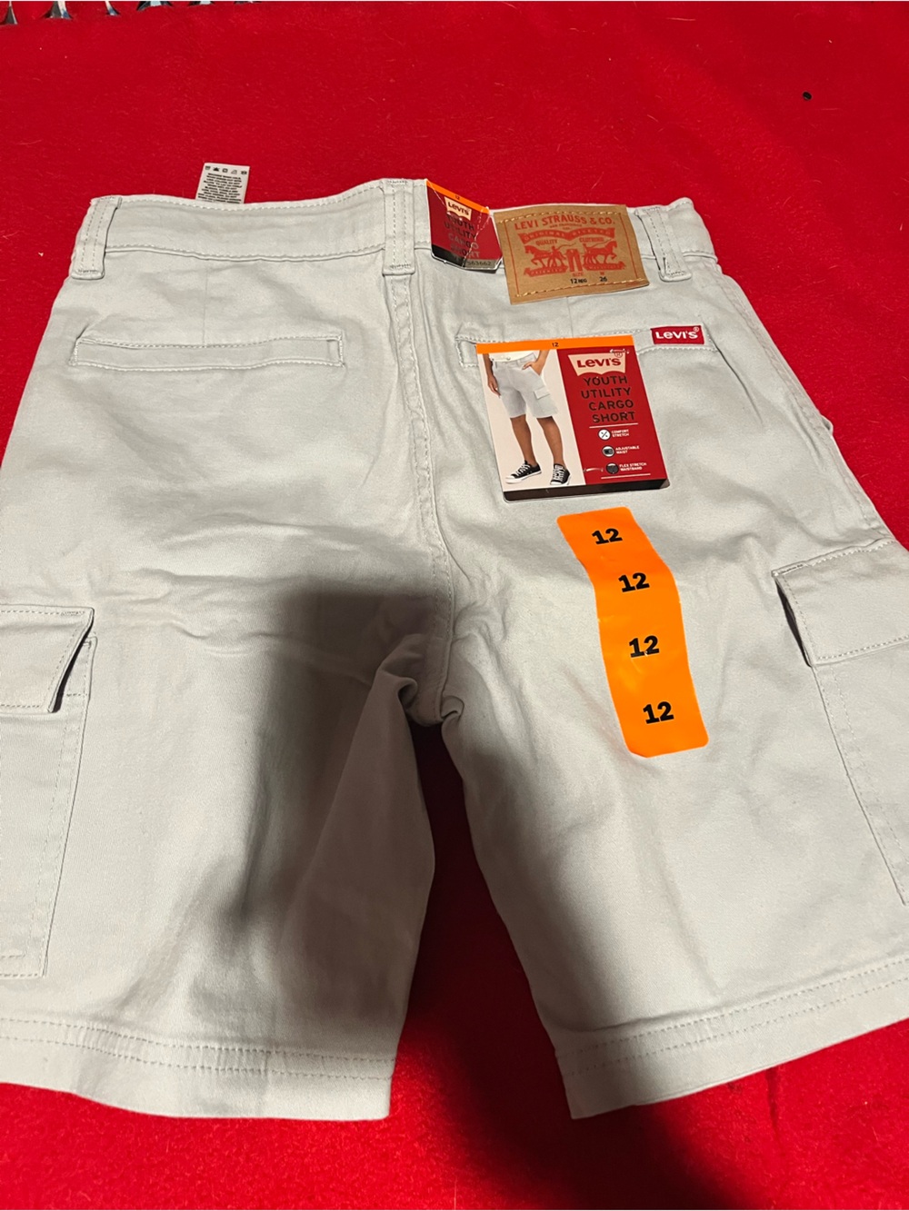 Levi's Men's Off-White Cargo Shorts
